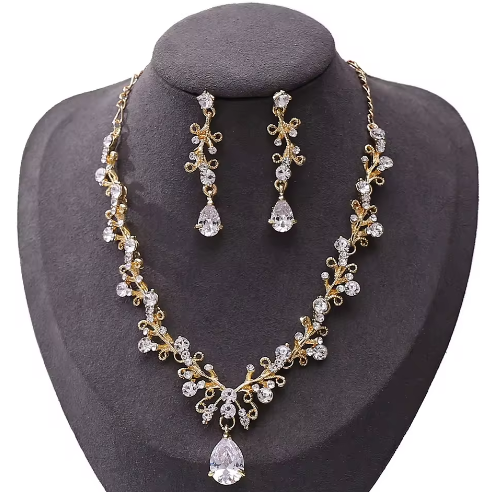 Korean Exquisite Water Drop Wedding Dress Bride Jewelry Zircon Necklace Earring Set