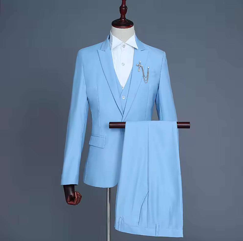 Dm'fli Suits