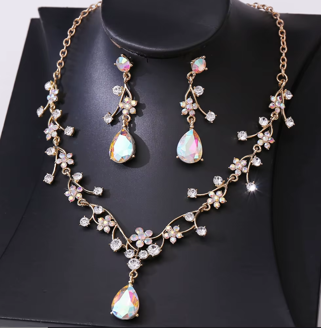 The Premiums - From Rs. 1500 To Rs. 3000