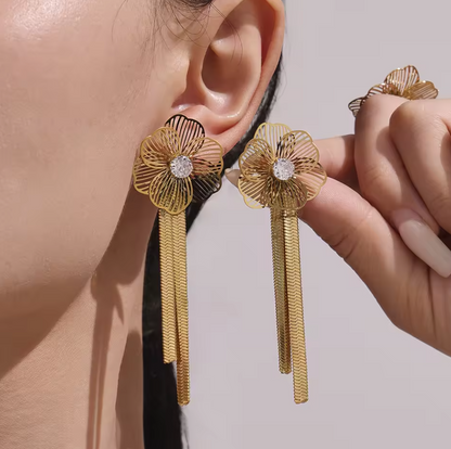 Zircon Flower Tassel Necklace Earrings Ring Bracelet Set - 18K Gold Plated Stainless Steel